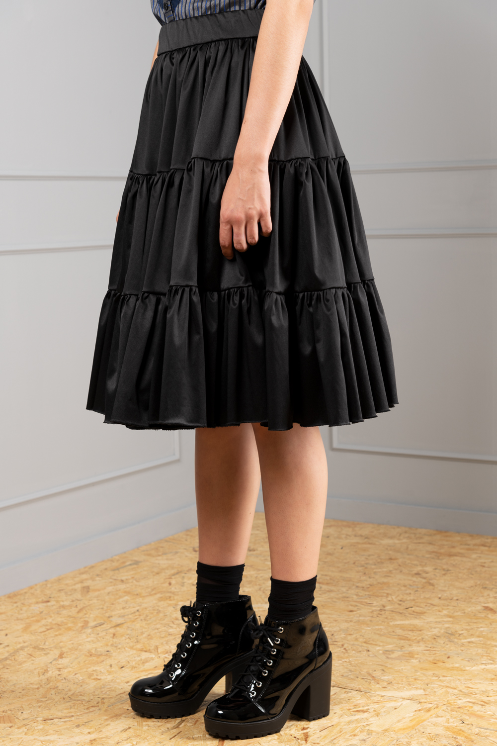 Fashion Skirts Broomstick Skirts Blumarine Broomstick Skirt black elegant 