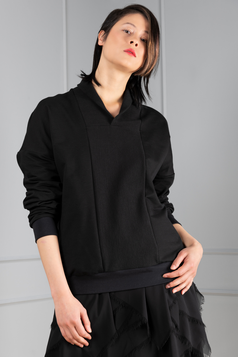 Black women s sweater with shawl collar Haruco vert