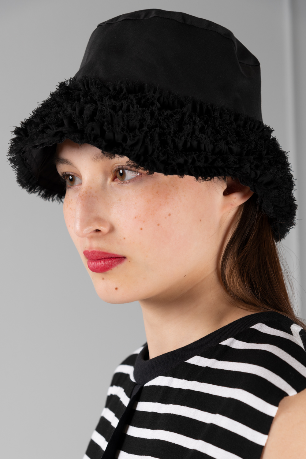 Black womens bucket hat hotsell