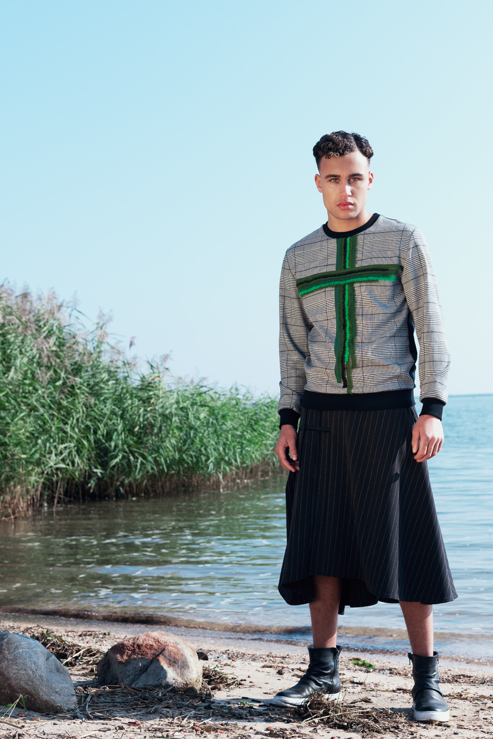 Asymmetrical houndstooth skirt store
